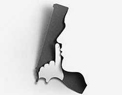 Абрамович оспорит в суде любые попытки британских властей конфисковать деньги от продажи «Челси» и потратить их против его воли. Британский МИД призвал бизнесмена «поступить правильно»